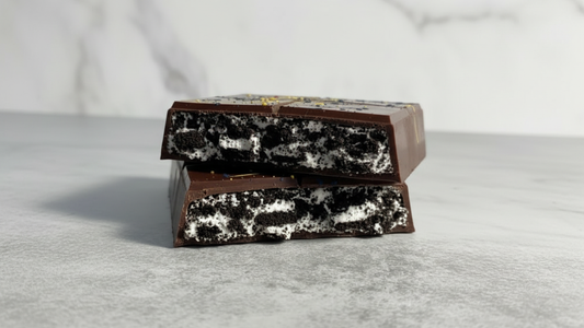Oreo Filled Chocolate Bar
